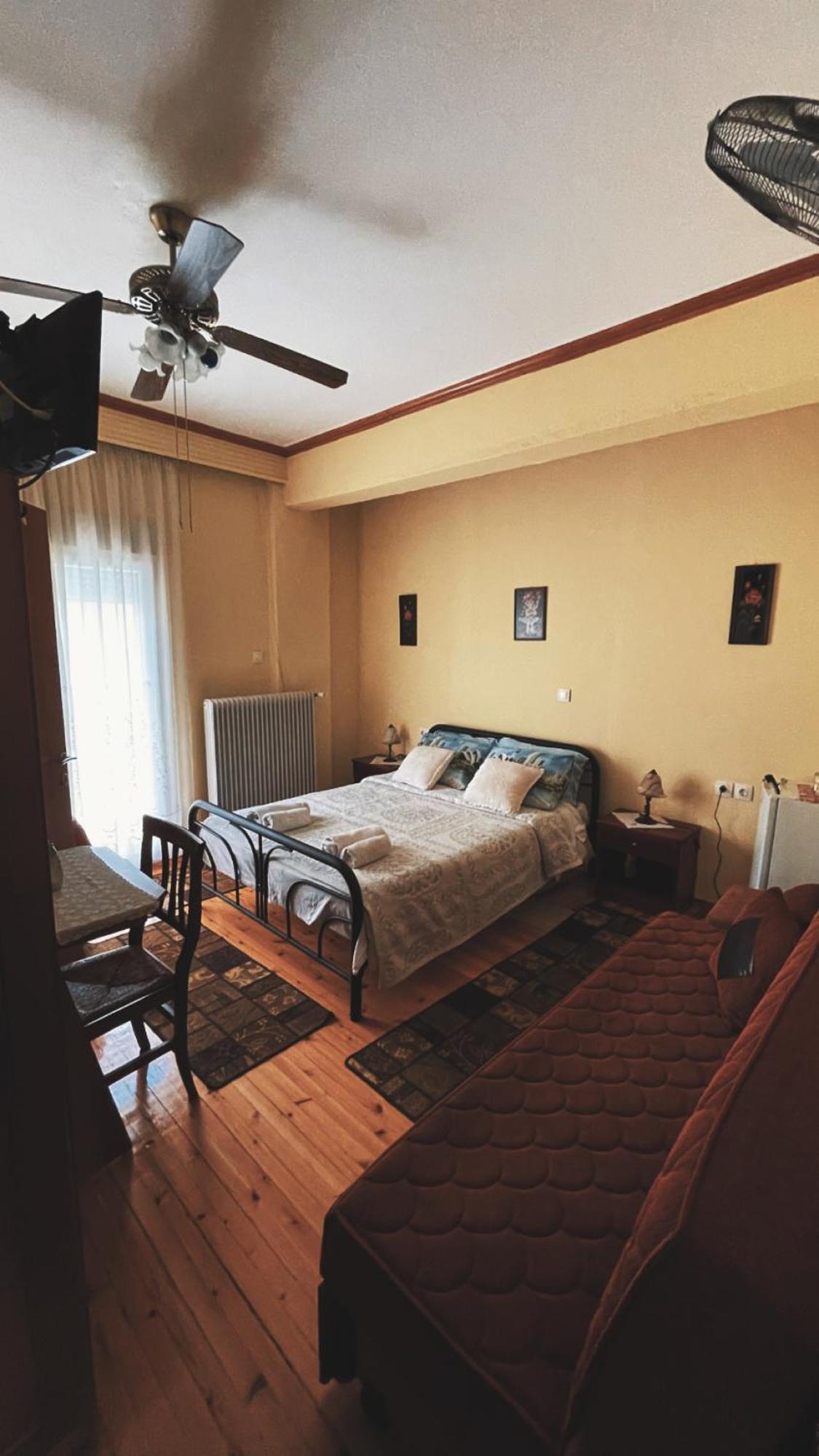 Olympiades Rooms Litochoro Exterior photo