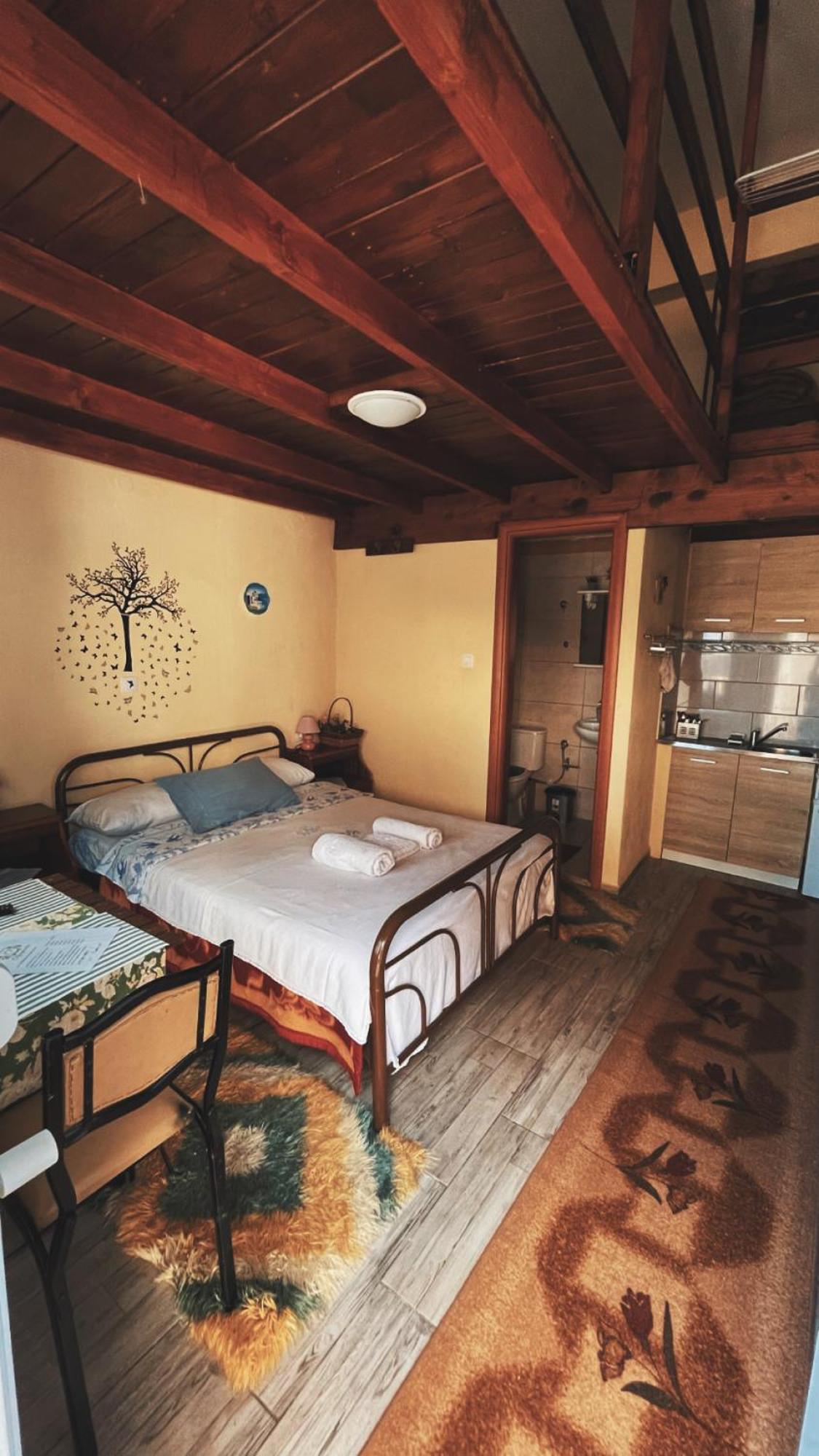 Olympiades Rooms Litochoro Exterior photo